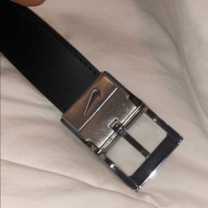 Nike Accessories - Reversible black and white nike golf belt Nike Accessories - Reversible black and white nike golf belt